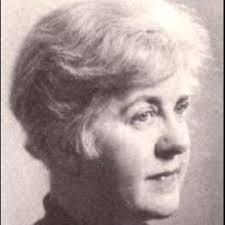 Emma Brock's Instagram, Twitter & Facebook