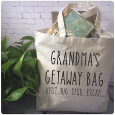 Place these all in a vase, as if her grandchildren were all blossoming flowers! 28 Timeless Birthday Gifts For Grandma These Are So Sweet Dodo Burd