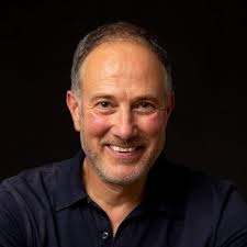 Tim Pullen (@Canon_281061)