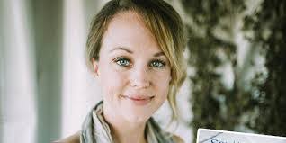 Jess Patterson's Instagram, Twitter & Facebook