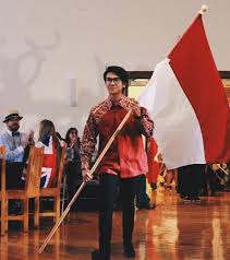 This multifaceted performer began as an actor and member of boy band coboy junior (later cjr), singing on upbeat pop hits. Biodata Iqbaal Ramadhan Profil Lengkap 1001 Fakta Dan Foto Iqbaal Seleb Squad