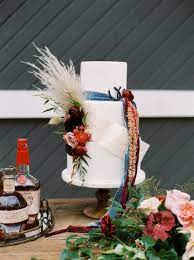 Discover ftd's beautiful wedding flowers and bouquets. Equestrian Fall Wedding Inspiration At Baker Creek Farm Chic Vintage Brides Chic Vintage Brides
