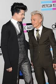 Adam lambert's bio and a collection of facts like bio, songs, albums, net worth, affair, married, dating, partner, queen, age, facts, wiki, family, tv shows, band, height, gay, oscars, awards. Adam Lambert And Sauli Koskinen Latest Celebrity Gossip Adam Lambert Cute Couples