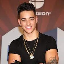 Pin En Cantantes