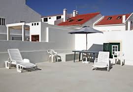 Teinture pour béton extérieur, les peintures micca son au coeur de vos projet de renovation le passage au béton décoratif à l'extérieur est une progression naturelle des gens qui passent plus de jetons un coup d'oeil à ce qui est disponible pour la teinture extérieure et les avantages et les. Peintures Exterieures Pour Facades En Beton Unikalo