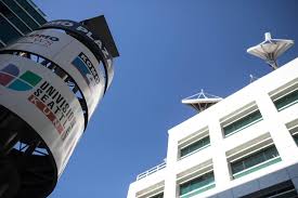 How Life Changed At Komo When Sinclair Came To Seattle Crosscut