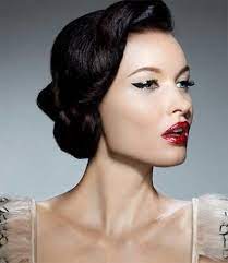 This Article Is In Hair Style Style And It Is About Fashion Featured Glamour Hair Retro Retro 60 S Hair Retro Hairstyles 60s Hair Hair Beauty