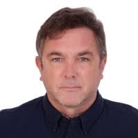 2200+ perfiles de «Ryall»