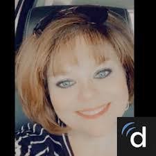 Linda Housewright's Instagram, Twitter & Facebook