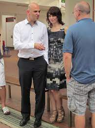 Alain berset wurde am 9. Alain Berset Besucht Die Swiss School Unsere Zeit In Singapore