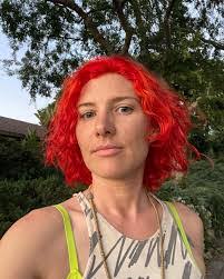 Jelisa Thomas's Instagram, Twitter & Facebook