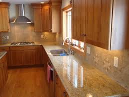 17 meilleur de what color cabinets go with light wood floors ideas description: Help Me Pick A Granite Natural Maple Cabinets Dark Floors Kitchens Forum Gardenweb Granite Kitchen Maple Cabinets Farmhouse Backsplash