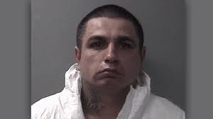 Gilbert Viera's Instagram, Twitter & Facebook