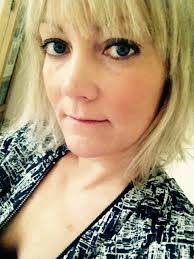 Sheena Lambert's Instagram, Twitter & Facebook