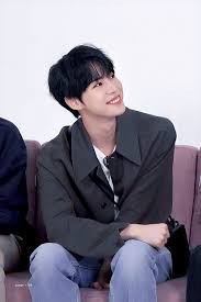 Refund akan kerusakan yang disebabkan oleh jasa pengiriman. Pin By Syifa Salsabilla On Doyoung Nct Nct Doyoung Nct 127