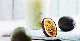 Bananen Ananas Smoothie Mit Maracuja Rezept Lebensmittel Essen Rezepte Und Smoothie