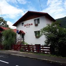 Excursia nu se poate plăti cu tichete de vacanță, ci cu bani. Pensiunea Alina Sinaia Home Facebook