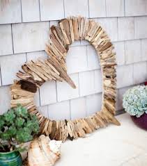 Basteln Mit Treibholz Diy Deko Mit Erinnerungen An Den Strandurlaub Treibholz Wandkunst Diy Dekoration Treibholz Kranz