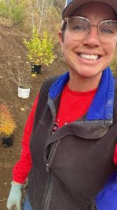 Kelly Spooner's Instagram, Twitter & Facebook