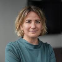 Eva Mast's Instagram, Twitter & Facebook