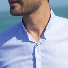 100% lin col mao cette chemise possède un col mao, idéal pour varier du col classique Chemise Col Mao Bleu Ciel A Rayures Blanches Chemise A Rayures