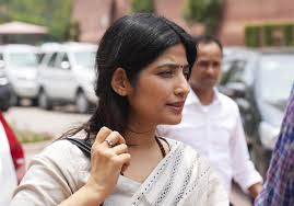 सपा की मस्जिद बैठक पर बवाल: मौलाना शहाबुद्दीन रजवी का डिंपल यादव पर हमला