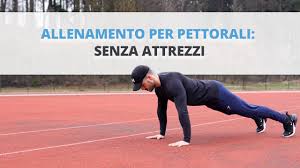 Allenamento completo total body + sessione di tonificazione di petto e braccia. 5 Esercizi Per Pettorali Da Fare A Casa