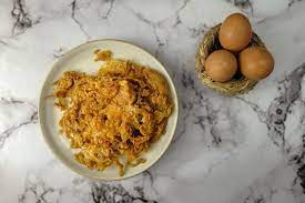 Yuk simak cara membuat telur dadar telur adalah salah satu bahan makanan yang mudah diolah. 5 Cara Bikin Telur Dadar Mengembang Dan Berenda Ala Warteg Halaman All Kompas Com