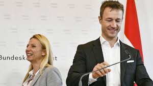 Lustige bilder von mädchen aus dem ganzen internet. Rucksicht Auf Manner Regierung Fuhrt Halben Frauentag Ein