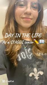 DAY IN THE LIFE: Iza is a senior at STAGGS Academy and she is showing us  her day in the life😎📖#staggsacademy #reels #school #stuco