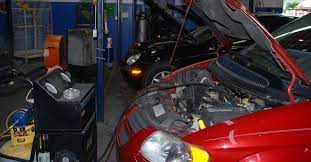 24 hour emergency ac repair service. Miami A C Auto Repair Services Auto Air Conditioning Repair Fl Auto A C World Miami