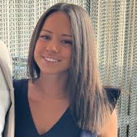 Avery Sheehan's Instagram, Twitter & Facebook