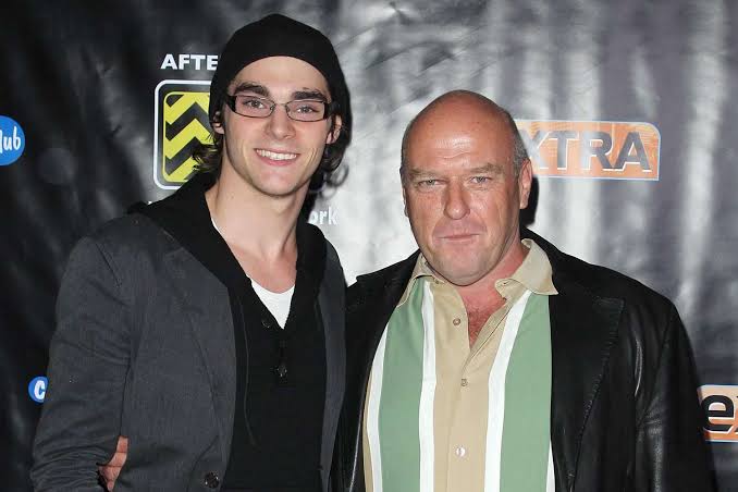 RJ Mitte's 'Breaking Bad' Costars Pay Tribute After His Death at 34