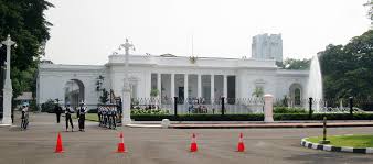 Ini adalah official twitter dari istana merdeka republik indonesia. Merdeka Palace Wikipedia