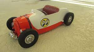 A Brief History Of Tether Cars Joie Chitwood S Racing Collectibles Tether Car Tether Car Model