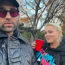 TARYN! I want to scream your name to the top of my lungs just in case  there's a chance you can hear me! I am in shock, disbelief & pain at the