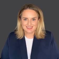 I'm happy to share that I've started a new position as Vice President,  Internal Communications at Porter Novelli!