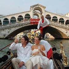 Symbolic Wedding In Venice Vows Renewal And Non Denominational Weddings Exclusive Italy Weddings Italy Wedding Venice Wedding Abroad