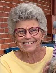 Kay Keeler's Instagram, Twitter & Facebook