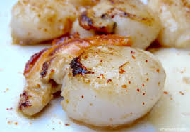 Saint Jacques Juste Poelees Sauce Mercotte Au Confit De Safran Recette Recette Coquille Saint Jacques Recette Recette Saint Jacques