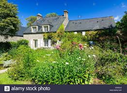 France Manche Cotentin Cap De La Hague Omonville La Petite Maison Jacques Prevert Est Un Musee Situe Dans La Maison Ou Le Poete Manche France House Styles