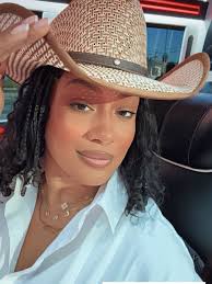 Sister circle issues and lack of communication