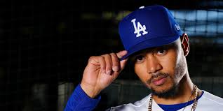 Dodgers news: Mookie Betts will bad leadoff again in 2022