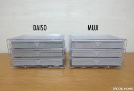 100均ダイソーのアクセサリートレイ収納例 無印良品 ベロア内箱仕切との比較をブログレポート 無印 アクセサリー 収納 アクセサリー 収納 無印 アクセサリー 収納 100均