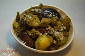 This recipe is vegan and gluten free. Undhiyu Recipe Cook Safarionline Vegetarian Non Vegetarian Recipe Cook Safari