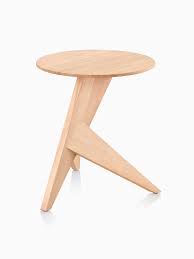 Mattiazzi Medici Table The Mattiazzi Medici Table By Konstantin Grcic Expresses The Distinct Characteristics Of Wood W Cafeteria Table Table Table Furniture