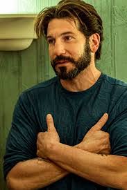 Bear Mike's Instagram, Twitter & Facebook