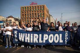 Whirlpool non lascia Napoli. L'annuncio di Patuanelli: "Ritirata la procedura di cessione" | L'HuffPost