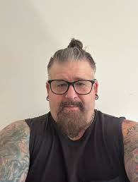 Men's mental health and emotional support