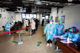 Do đó, ngày 7/8, bộ y tế sẽ họp hội đồng thẩm định pha 2 vắc xin này. Báº¯c Kinh Trung Quá»'c Tiáº¿n Hanh Tiem Vaccine Ngá»«a Covid 19 Cho NgÆ°á»i Dan Tren Quy Mo Lá»›n Vov Vn
